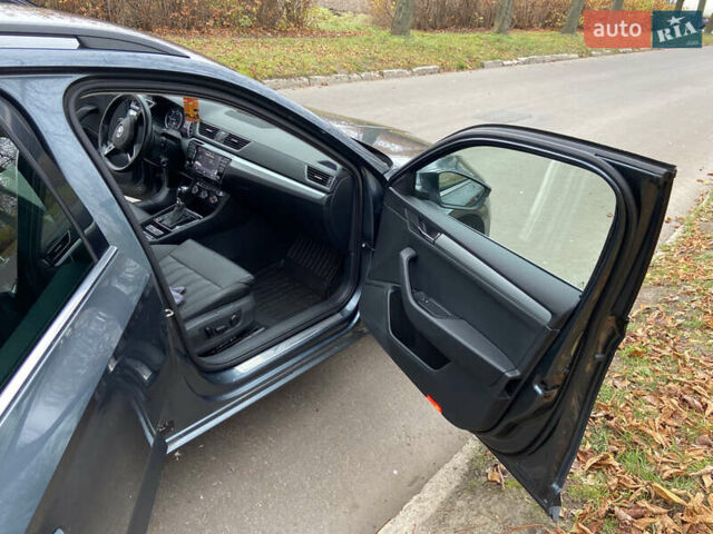Сірий Шкода Суперб, об'ємом двигуна 2 л та пробігом 265 тис. км за 16700 $, фото 3 на Automoto.ua