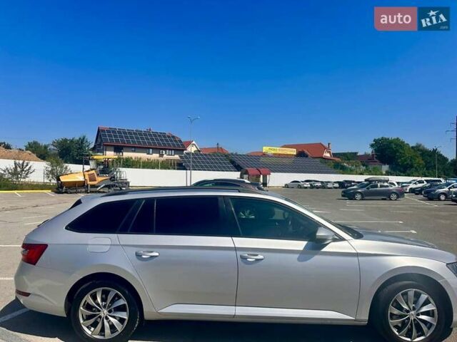 Серый Шкода Суперб, объемом двигателя 1.6 л и пробегом 255 тыс. км за 13700 $, фото 1 на Automoto.ua