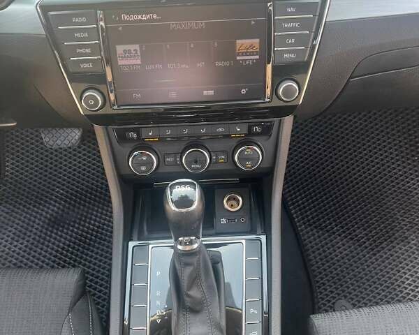 Серый Шкода Суперб, объемом двигателя 1.97 л и пробегом 212 тыс. км за 16900 $, фото 14 на Automoto.ua