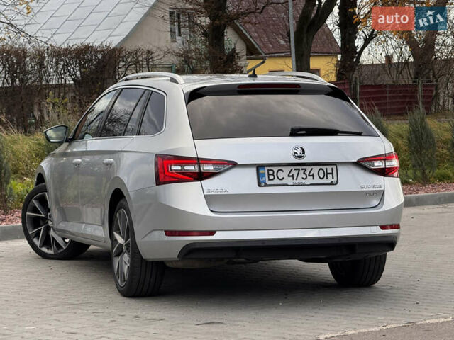 Шкода Суперб 2016 в Дрогобыче на Automoto.ua Серый Шкода Суперб, объемом двигателя 1.98 л и пробегом 250 тыс. км за 17150 $, фото 21 на Automoto.ua
