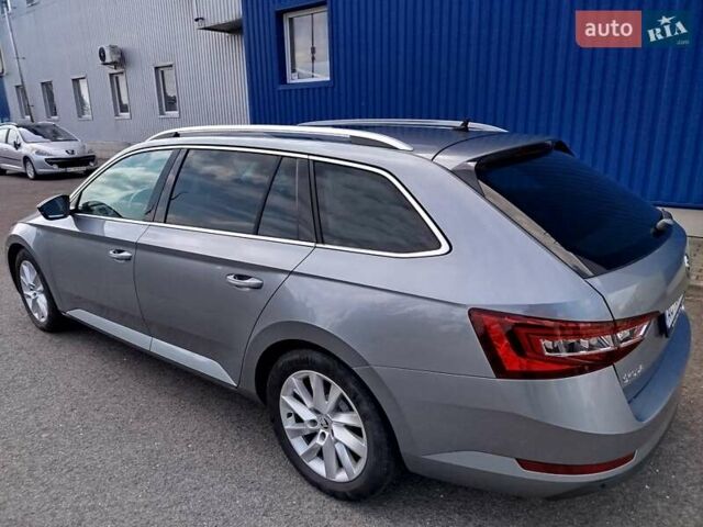 Сірий Шкода Суперб, об'ємом двигуна 2 л та пробігом 276 тис. км за 16300 $, фото 8 на Automoto.ua