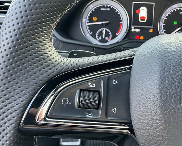 Сірий Шкода Суперб, об'ємом двигуна 1.97 л та пробігом 311 тис. км за 15950 $, фото 22 на Automoto.ua