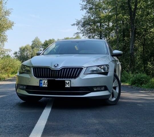 Сірий Шкода Суперб, об'ємом двигуна 0 л та пробігом 1 тис. км за 13000 $, фото 2 на Automoto.ua