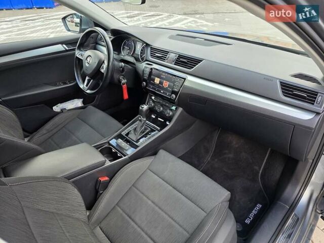 Серый Шкода Суперб, объемом двигателя 1.6 л и пробегом 270 тыс. км за 13500 $, фото 20 на Automoto.ua