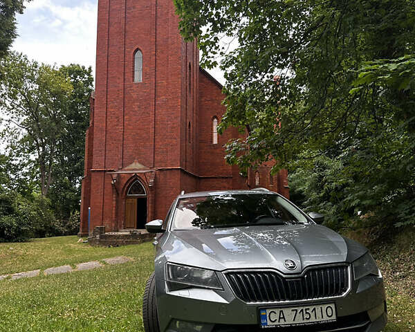 Серый Шкода Суперб, объемом двигателя 1.97 л и пробегом 271 тыс. км за 17999 $, фото 6 на Automoto.ua