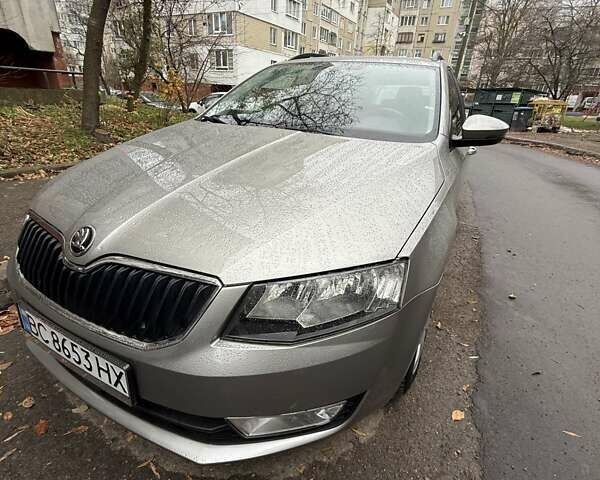 Серый Шкода Суперб, объемом двигателя 1.97 л и пробегом 253 тыс. км за 11900 $, фото 3 на Automoto.ua