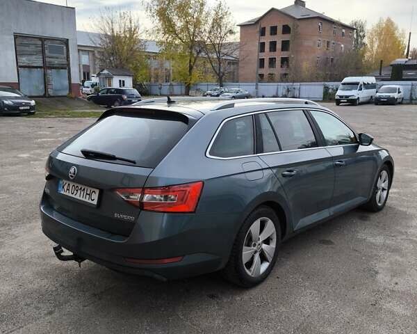 Серый Шкода Суперб, объемом двигателя 1.6 л и пробегом 260 тыс. км за 13500 $, фото 2 на Automoto.ua