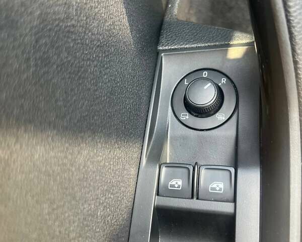 Серый Шкода Суперб, объемом двигателя 1.97 л и пробегом 212 тыс. км за 16900 $, фото 18 на Automoto.ua