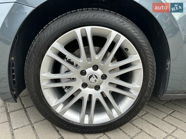 Серый Шкода Суперб, объемом двигателя 1.97 л и пробегом 375 тыс. км за 14499 $, фото 17 на Automoto.ua