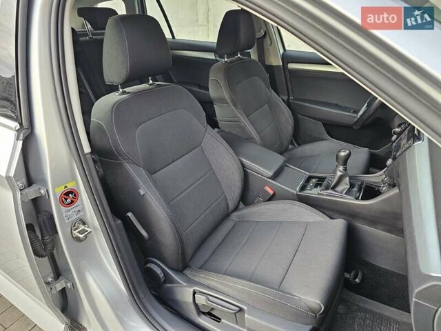 Сірий Шкода Суперб, об'ємом двигуна 1.8 л та пробігом 119 тис. км за 15999 $, фото 53 на Automoto.ua