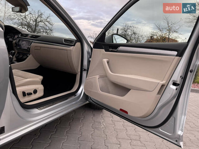 Шкода Суперб 2016 в Дрогобыче на Automoto.ua Серый Шкода Суперб, объемом двигателя 1.98 л и пробегом 250 тыс. км за 17150 $, фото 33 на Automoto.ua