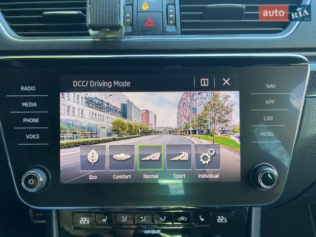 Сірий Шкода Суперб, об'ємом двигуна 1.97 л та пробігом 240 тис. км за 18000 $, фото 32 на Automoto.ua