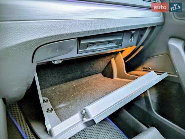 Сірий Шкода Суперб, об'ємом двигуна 1.97 л та пробігом 314 тис. км за 20500 $, фото 20 на Automoto.ua