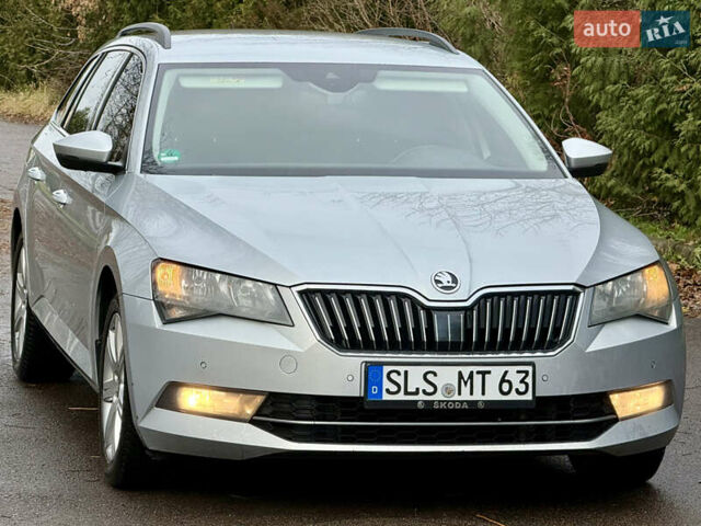 Сірий Шкода Суперб, об'ємом двигуна 2 л та пробігом 217 тис. км за 13950 $, фото 2 на Automoto.ua