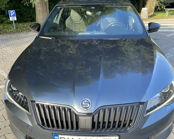 Сірий Шкода Суперб, об'ємом двигуна 1.97 л та пробігом 240 тис. км за 18000 $, фото 2 на Automoto.ua