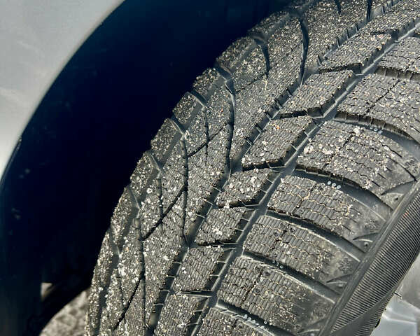 Серый Шкода Суперб, объемом двигателя 1.97 л и пробегом 265 тыс. км за 16000 $, фото 34 на Automoto.ua