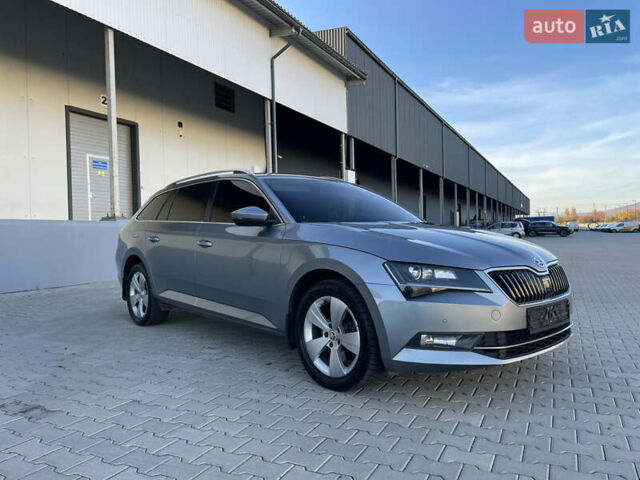 Серый Шкода Суперб, объемом двигателя 1.97 л и пробегом 256 тыс. км за 15999 $, фото 6 на Automoto.ua