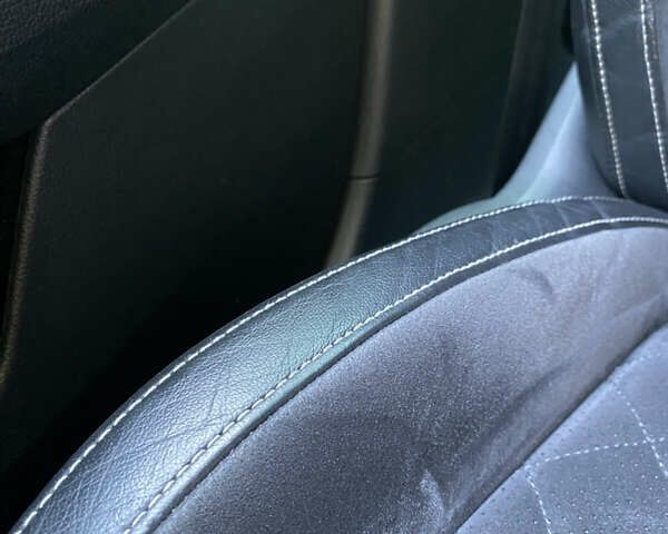 Сірий Шкода Суперб, об'ємом двигуна 1.97 л та пробігом 240 тис. км за 18000 $, фото 29 на Automoto.ua