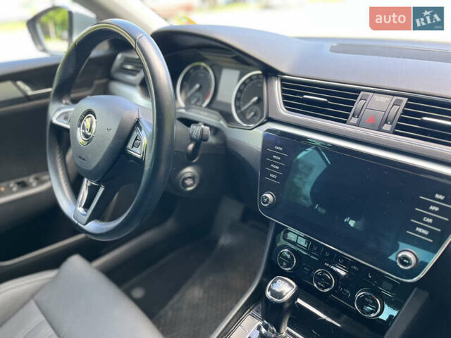 Серый Шкода Суперб, объемом двигателя 2 л и пробегом 162 тыс. км за 19499 $, фото 15 на Automoto.ua