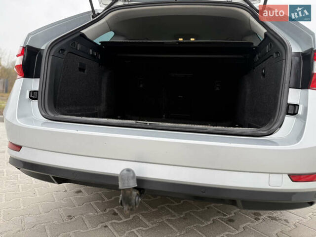 Серый Шкода Суперб, объемом двигателя 1.97 л и пробегом 361 тыс. км за 14600 $, фото 11 на Automoto.ua