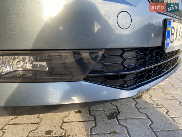 Сірий Шкода Суперб, об'ємом двигуна 1.97 л та пробігом 240 тис. км за 18000 $, фото 5 на Automoto.ua