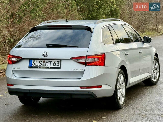 Сірий Шкода Суперб, об'ємом двигуна 2 л та пробігом 217 тис. км за 13950 $, фото 28 на Automoto.ua