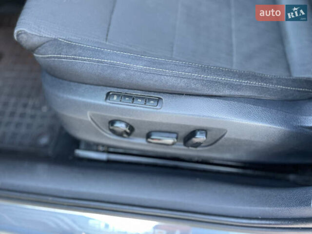 Серый Шкода Суперб, объемом двигателя 1.97 л и пробегом 256 тыс. км за 15999 $, фото 26 на Automoto.ua