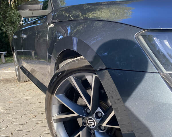 Сірий Шкода Суперб, об'ємом двигуна 1.97 л та пробігом 240 тис. км за 18000 $, фото 3 на Automoto.ua