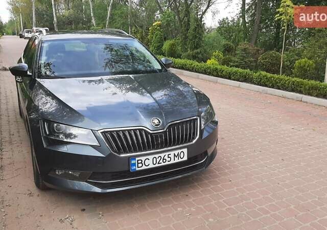 Сірий Шкода Суперб, об'ємом двигуна 1.6 л та пробігом 262 тис. км за 13500 $, фото 4 на Automoto.ua