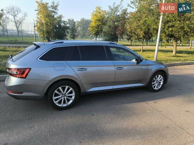 Сірий Шкода Суперб, об'ємом двигуна 2 л та пробігом 301 тис. км за 18500 $, фото 7 на Automoto.ua