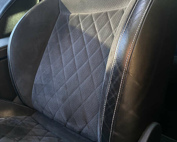 Сірий Шкода Суперб, об'ємом двигуна 1.97 л та пробігом 240 тис. км за 18000 $, фото 38 на Automoto.ua