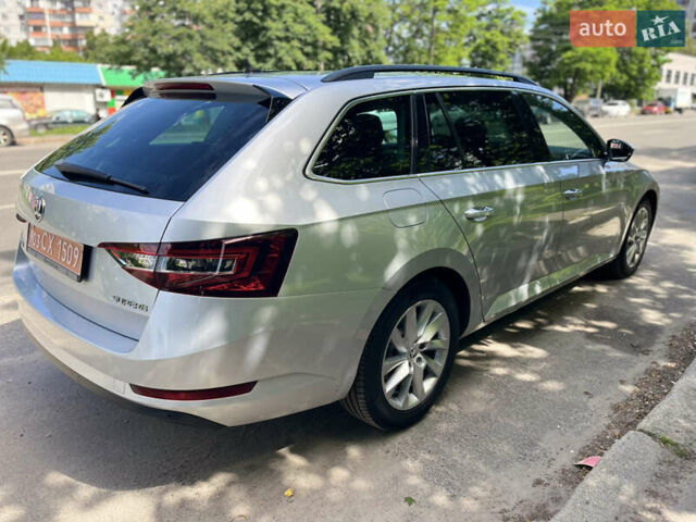 Серый Шкода Суперб, объемом двигателя 2 л и пробегом 162 тыс. км за 19499 $, фото 5 на Automoto.ua