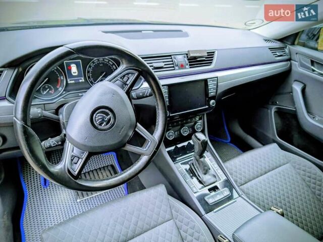 Сірий Шкода Суперб, об'ємом двигуна 1.97 л та пробігом 314 тис. км за 20500 $, фото 6 на Automoto.ua