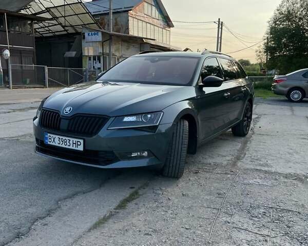 Сірий Шкода Суперб, об'ємом двигуна 2 л та пробігом 360 тис. км за 15500 $, фото 7 на Automoto.ua