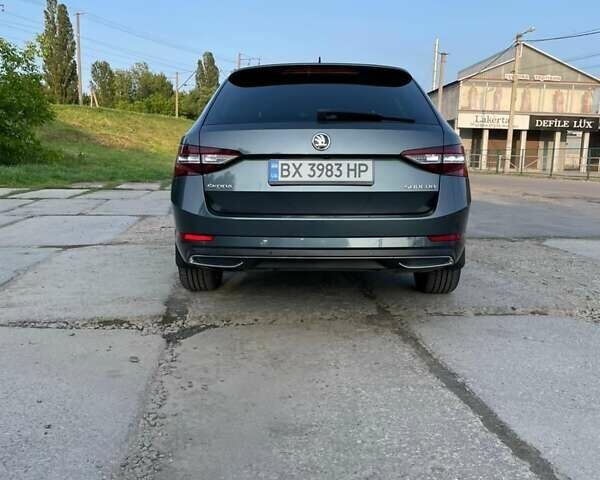 Сірий Шкода Суперб, об'ємом двигуна 2 л та пробігом 360 тис. км за 15500 $, фото 14 на Automoto.ua