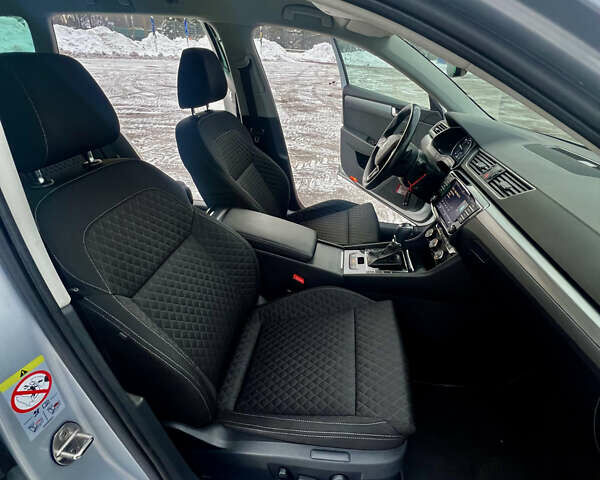 Серый Шкода Суперб, объемом двигателя 1.97 л и пробегом 265 тыс. км за 16000 $, фото 25 на Automoto.ua