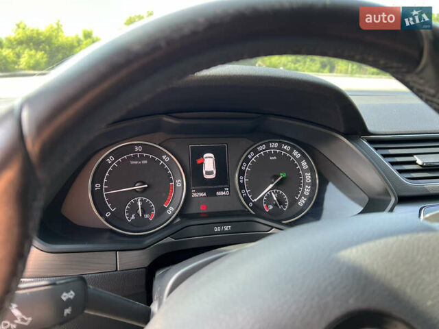 Серый Шкода Суперб, объемом двигателя 1.97 л и пробегом 283 тыс. км за 17900 $, фото 10 на Automoto.ua