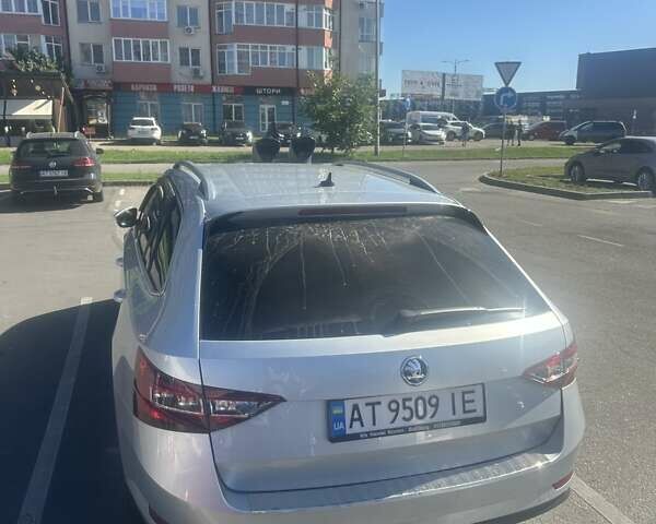 Серый Шкода Суперб, объемом двигателя 1.97 л и пробегом 302 тыс. км за 16499 $, фото 8 на Automoto.ua