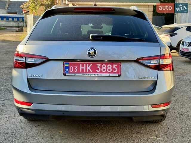 Сірий Шкода Суперб, об'ємом двигуна 2 л та пробігом 189 тис. км за 18900 $, фото 4 на Automoto.ua