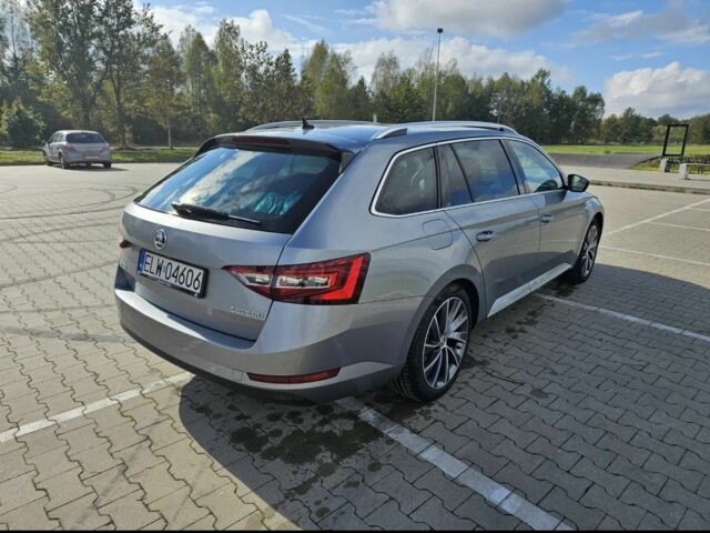 Серый Шкода Суперб, объемом двигателя 2 л и пробегом 191 тыс. км за 9000 $, фото 1 на Automoto.ua