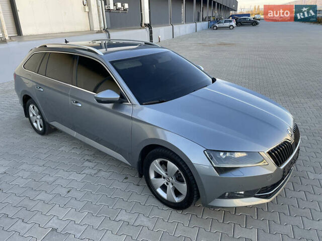 Серый Шкода Суперб, объемом двигателя 1.97 л и пробегом 256 тыс. км за 15999 $, фото 7 на Automoto.ua