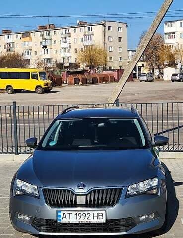 Серый Шкода Суперб, объемом двигателя 1.6 л и пробегом 255 тыс. км за 15200 $, фото 11 на Automoto.ua
