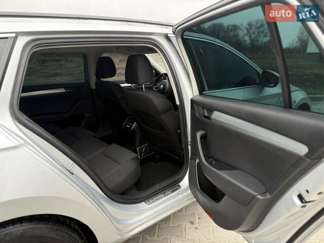 Серый Шкода Суперб, объемом двигателя 1.97 л и пробегом 361 тыс. км за 14600 $, фото 15 на Automoto.ua