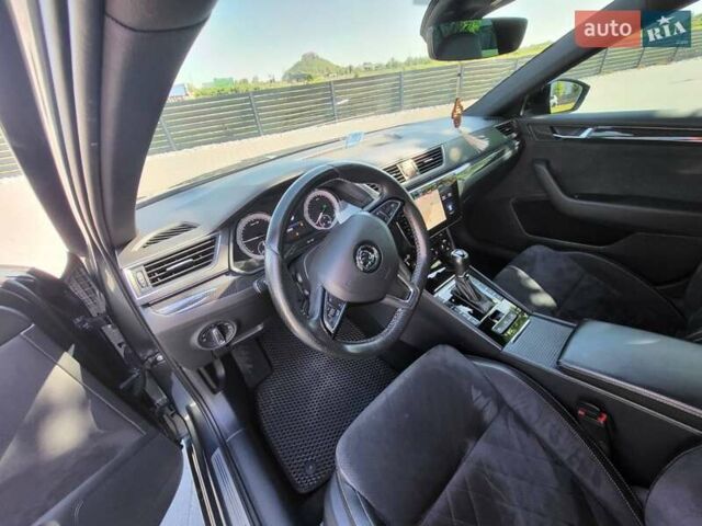 Серый Шкода Суперб, объемом двигателя 1.97 л и пробегом 237 тыс. км за 21000 $, фото 19 на Automoto.ua