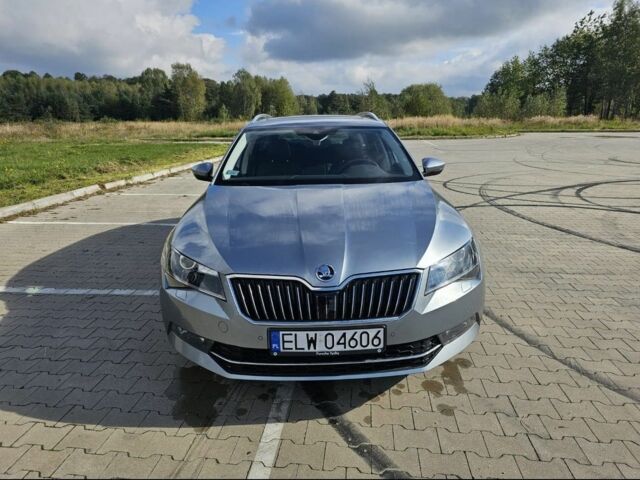 Серый Шкода Суперб, объемом двигателя 2 л и пробегом 191 тыс. км за 9000 $, фото 4 на Automoto.ua