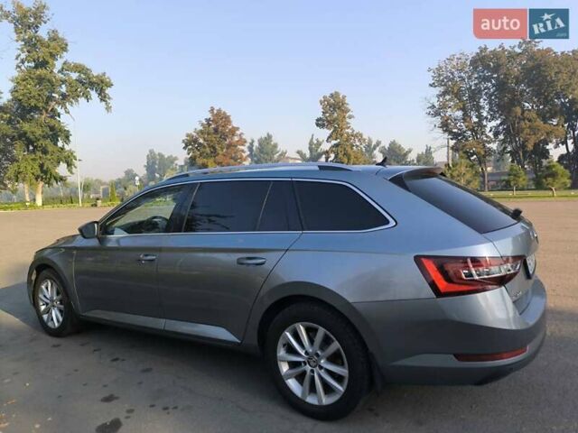 Сірий Шкода Суперб, об'ємом двигуна 2 л та пробігом 301 тис. км за 18500 $, фото 9 на Automoto.ua