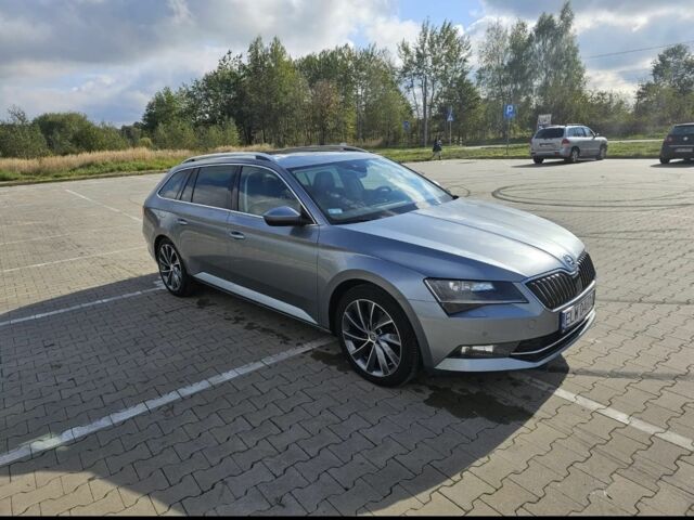 Серый Шкода Суперб, объемом двигателя 2 л и пробегом 191 тыс. км за 9000 $, фото 3 на Automoto.ua