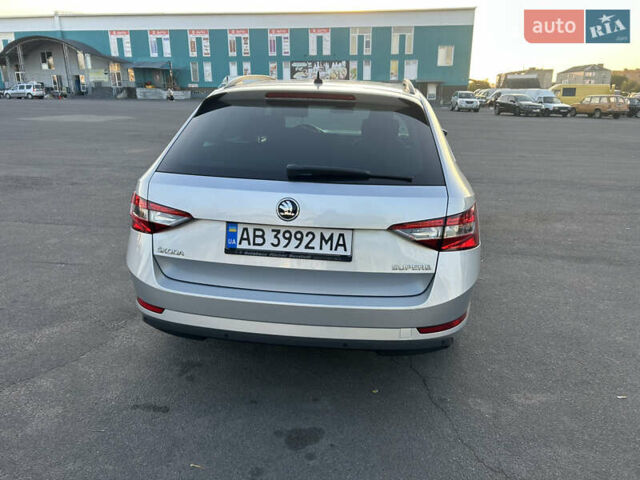 Серый Шкода Суперб, объемом двигателя 1.97 л и пробегом 257 тыс. км за 17000 $, фото 2 на Automoto.ua