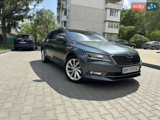 Серый Шкода Суперб, объемом двигателя 1.97 л и пробегом 335 тыс. км за 17600 $, фото 4 на Automoto.ua