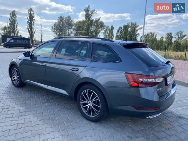 Серый Шкода Суперб, объемом двигателя 1.97 л и пробегом 200 тыс. км за 20500 $, фото 20 на Automoto.ua